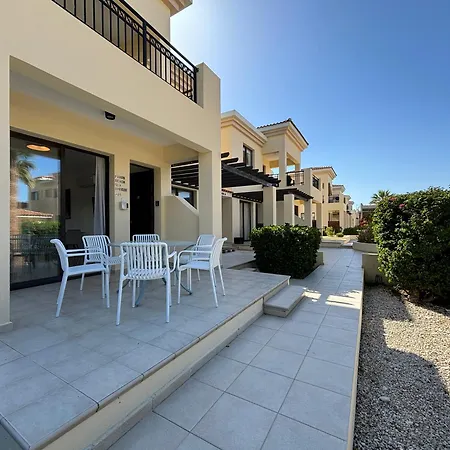 Apartmán Faros Seabreeze 1br, Pool, Seaside,