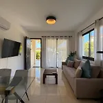 Faros Seabreeze 1b, Pool, Seaside,