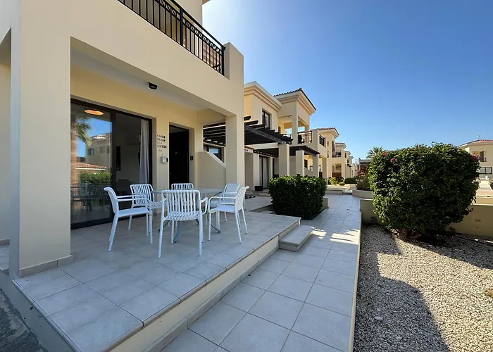 Apartamento Faros Seabreeze 1b, Pool, Seaside,