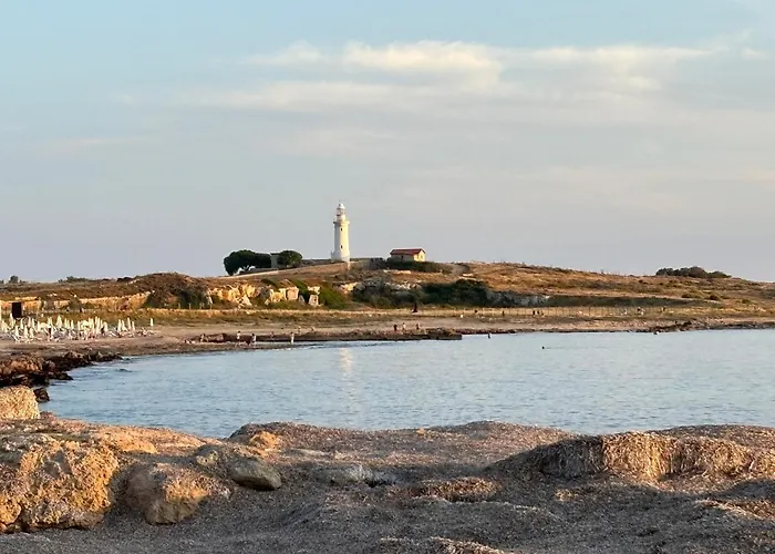 Apartamento Faros Seabreeze 1b, Pool, Seaside, Paphos