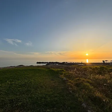 Апартаменты Faros Seabreeze 1b, Pool, Seaside,