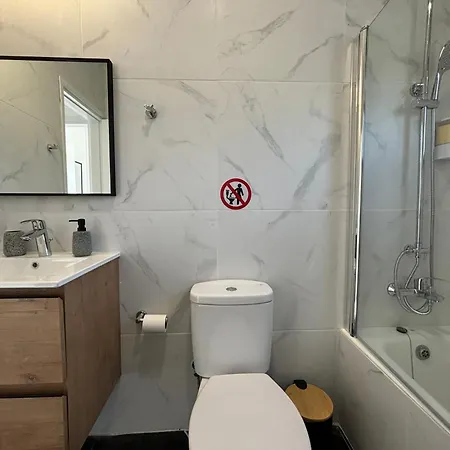 Апартаменты Faros Seabreeze 1b, Pool, Seaside, Пафос